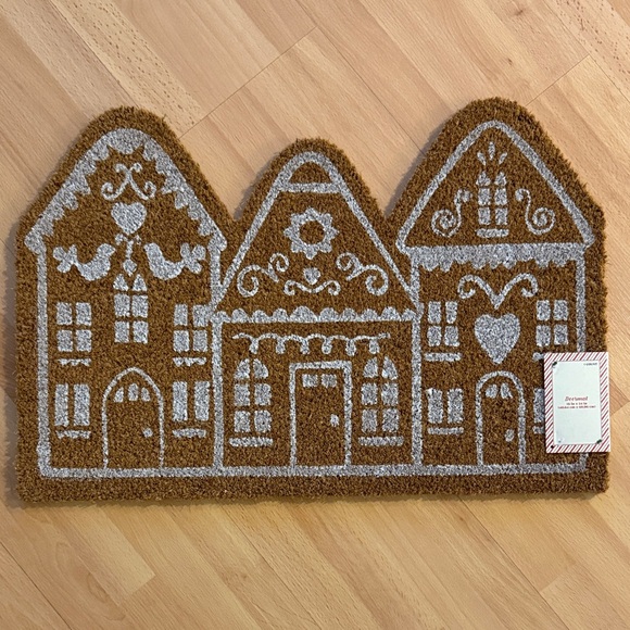 Target Other - Target Bullseye’s Doormat shaped house